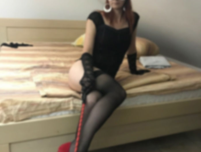 Femme mure aux idées folles ch jh à dominer