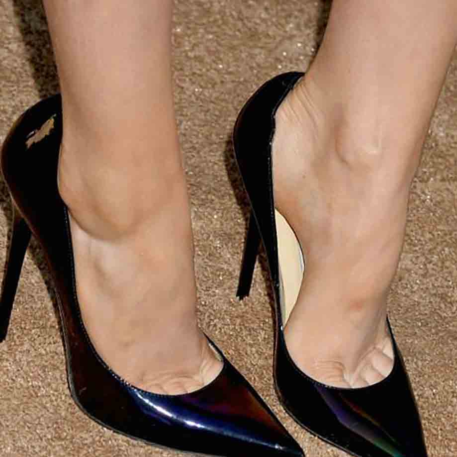 Femme fétichiste (bas, nylon…) recherche son complice à Cagnes-sur-Mer