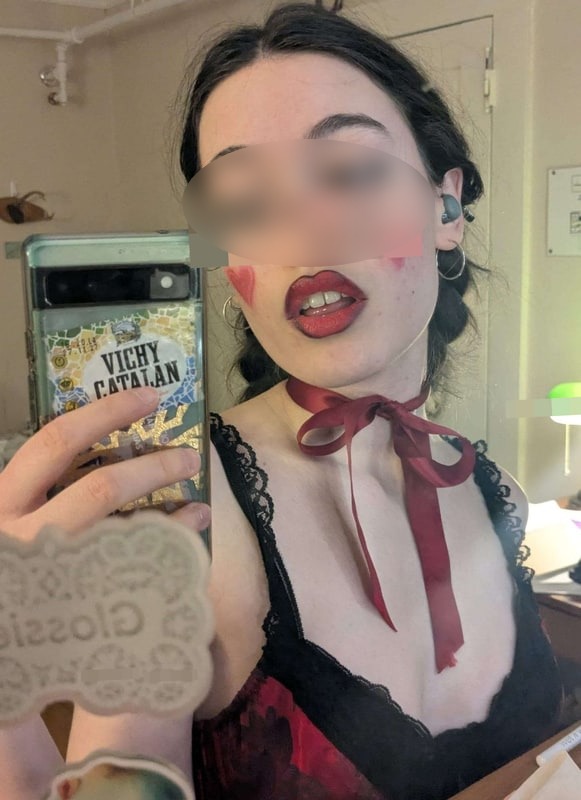 Jeux de bondage pour nouvelle coquine à Saint-Maximin